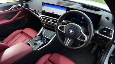 BMW i4 - interior